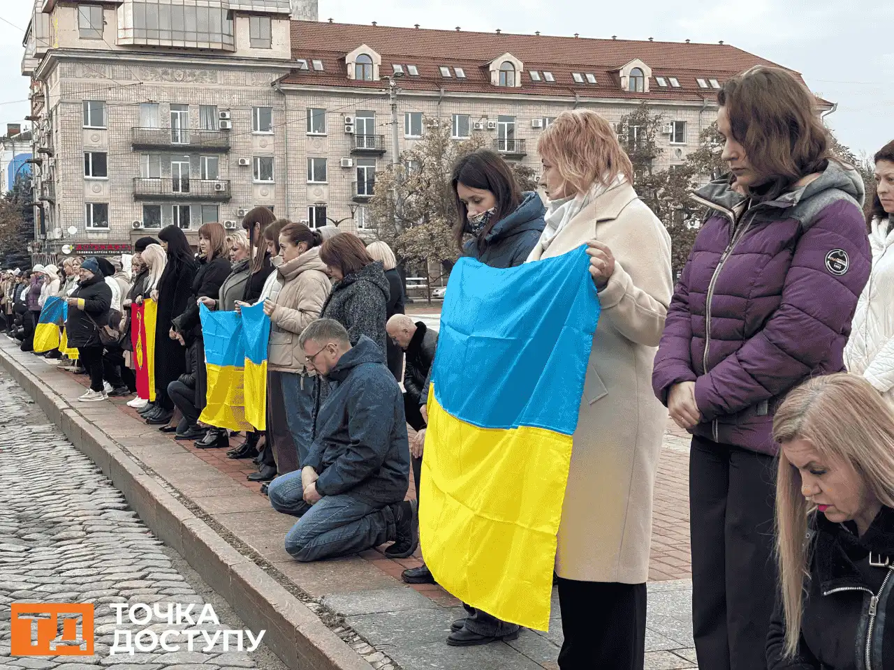 траурний кортеж у центрі Кропивницького
