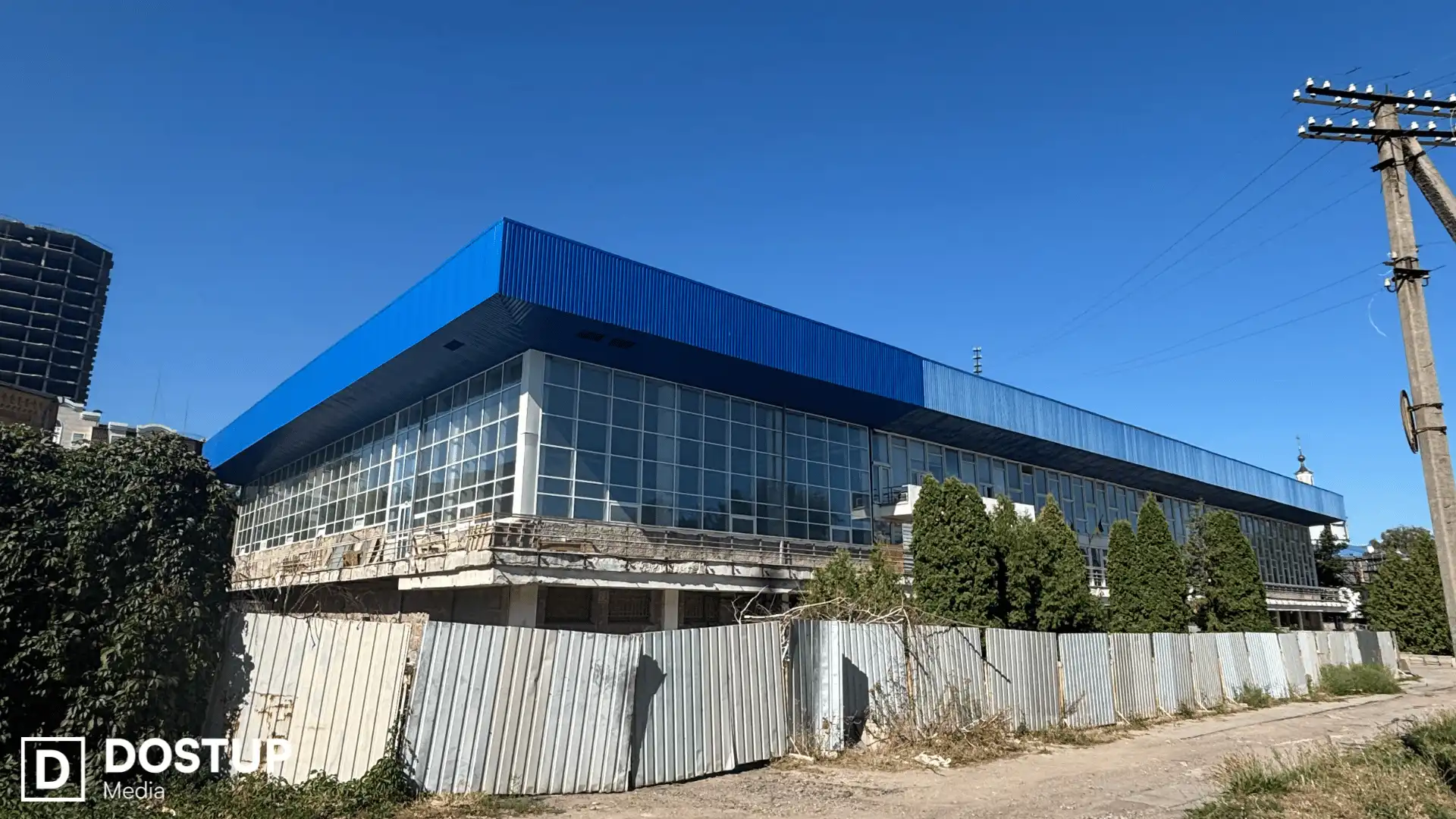 Спортшкола на набережній у Кропивницькому