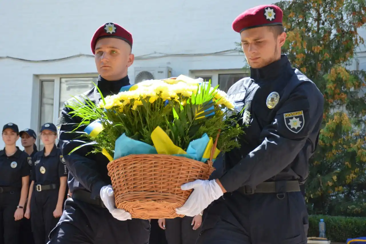 Відкрили меморіал на честь загиблих правоохоронців у Кропивницькому