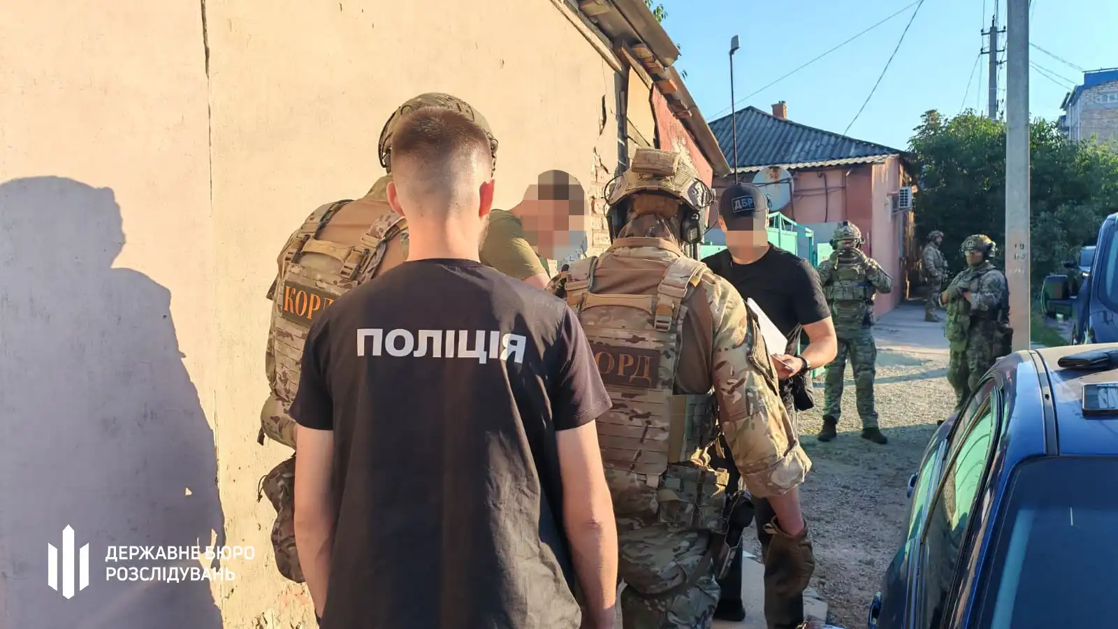 У створенні схеми для дезертирів підозрюють військового однієї з частин у Кіровоградській області і трьох цивільних