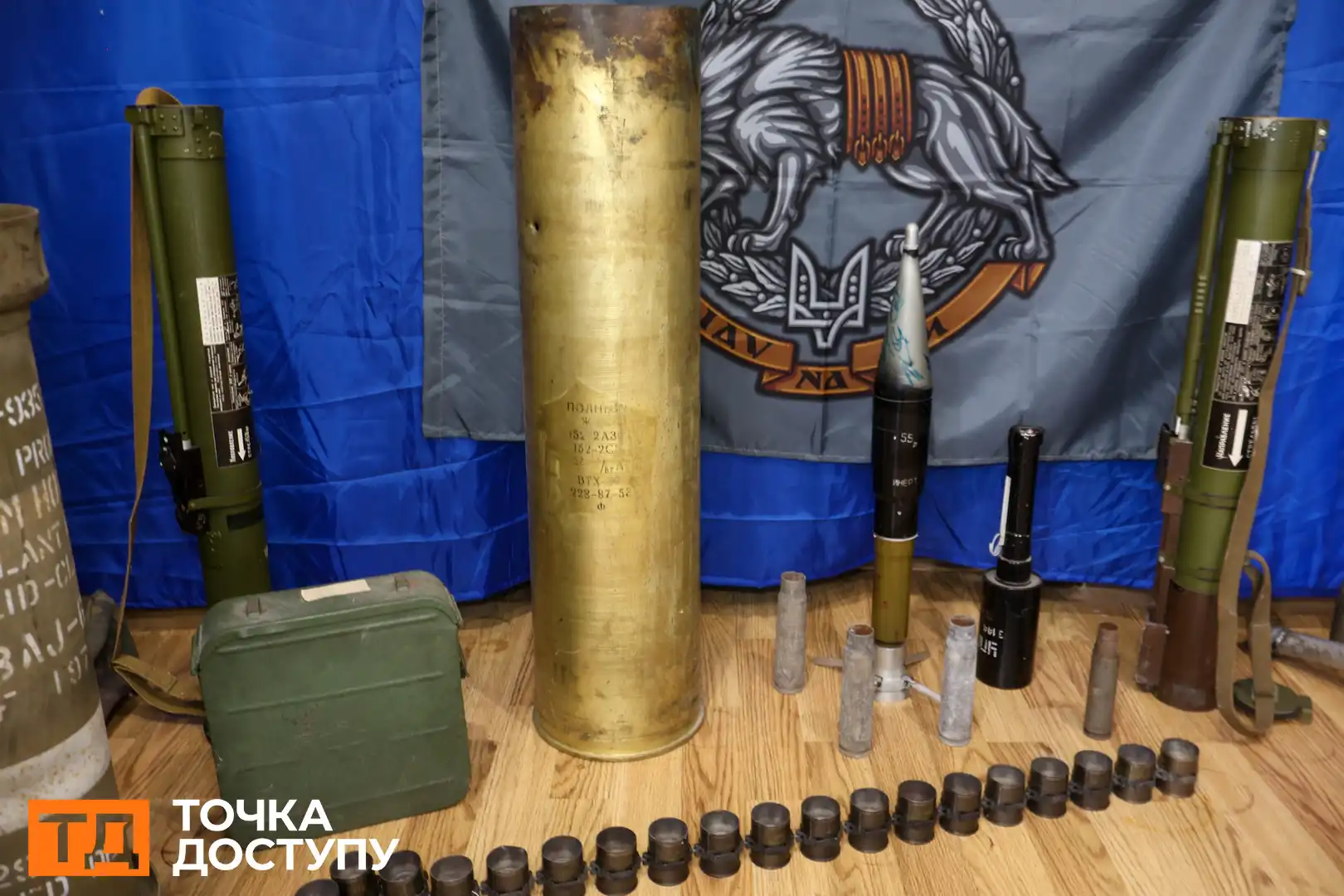 зразки зброї у музеї війни в Іванівці