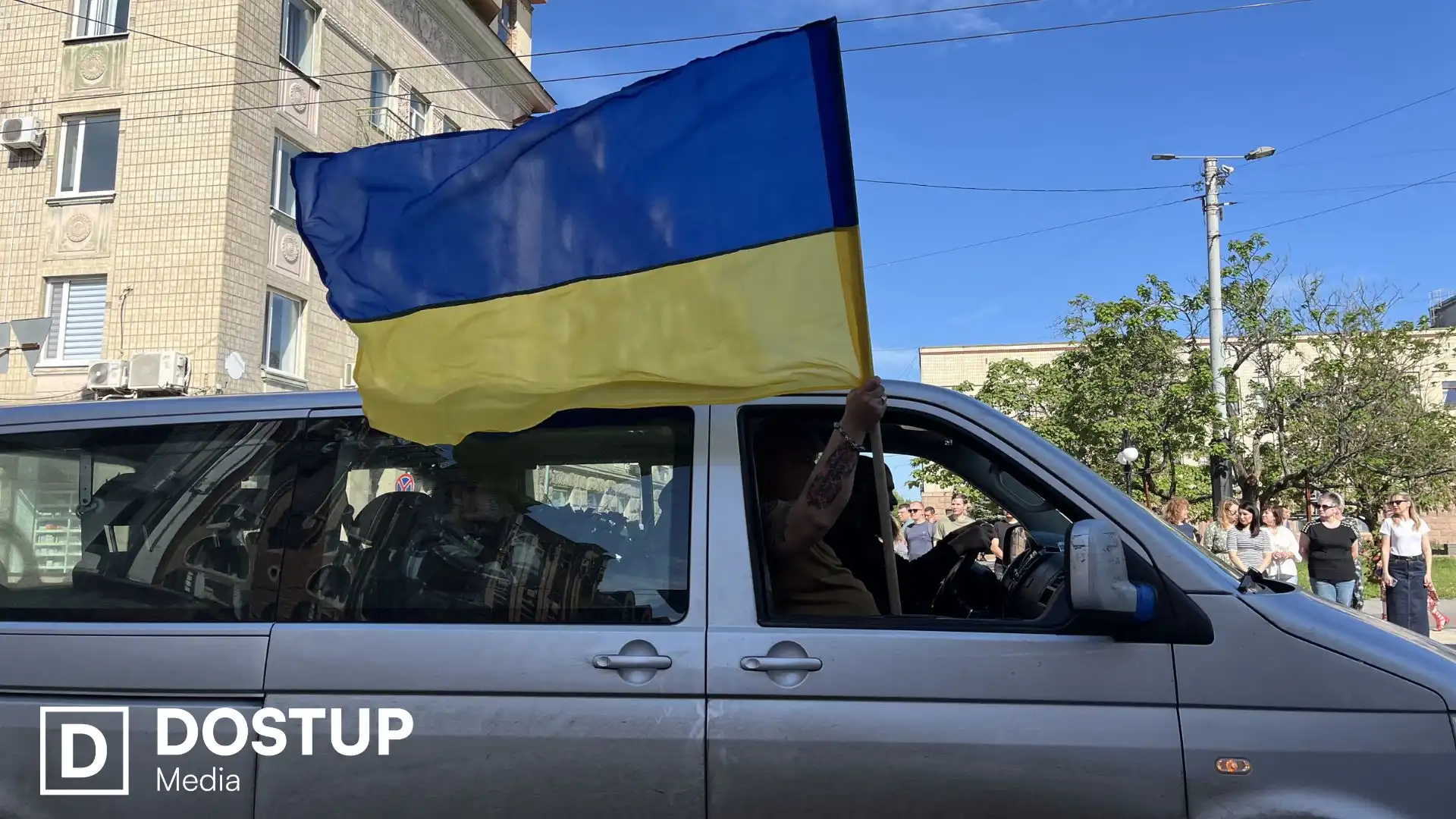 У Кропивницькому попрощалися з чотирма захисниками: містом проїхав траурний кортеж