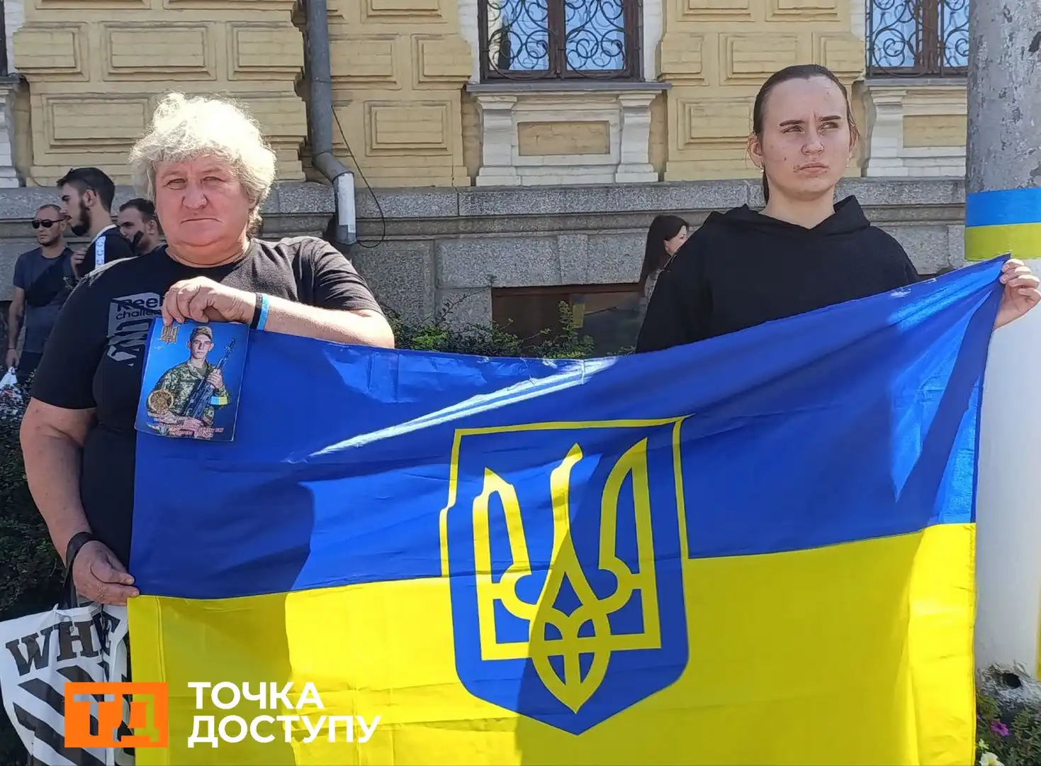 Рідні шукають зникдих безвісти віськових