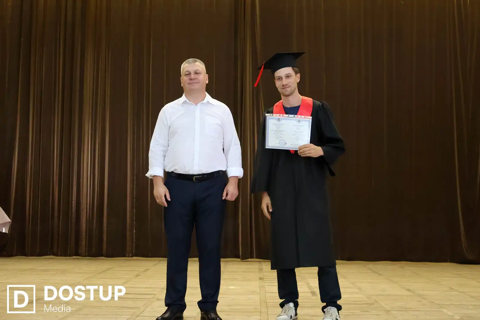 Вручення дипломів в ЦНТУ