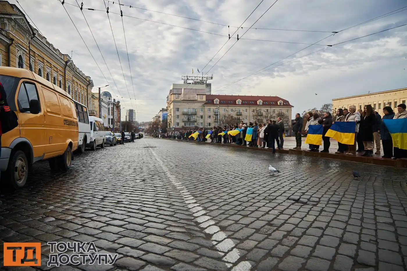 У центрі Кропивницького прощалися з чотирма героями, що віддали життя за свободу.