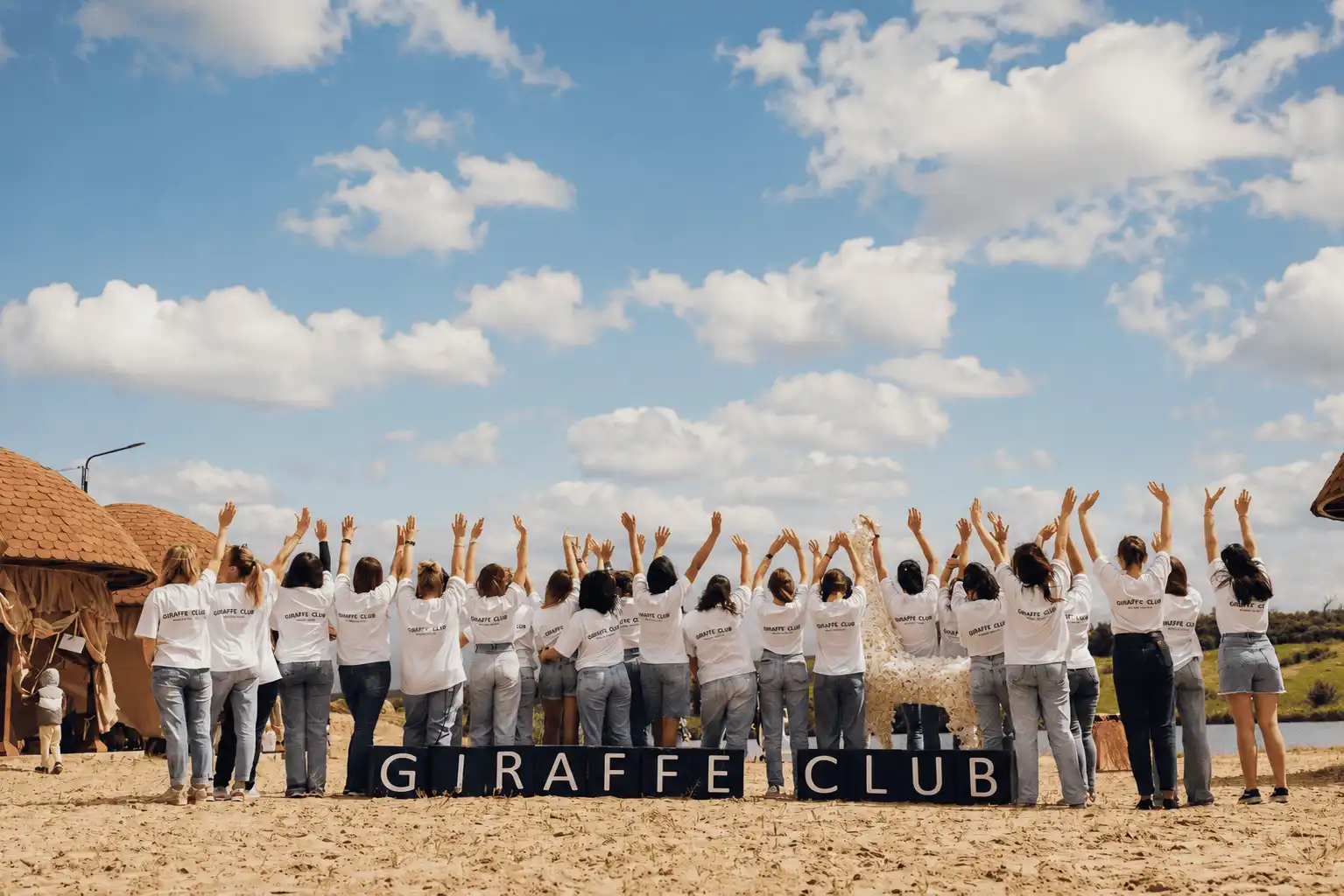 Викладачі школи Giraffe Club