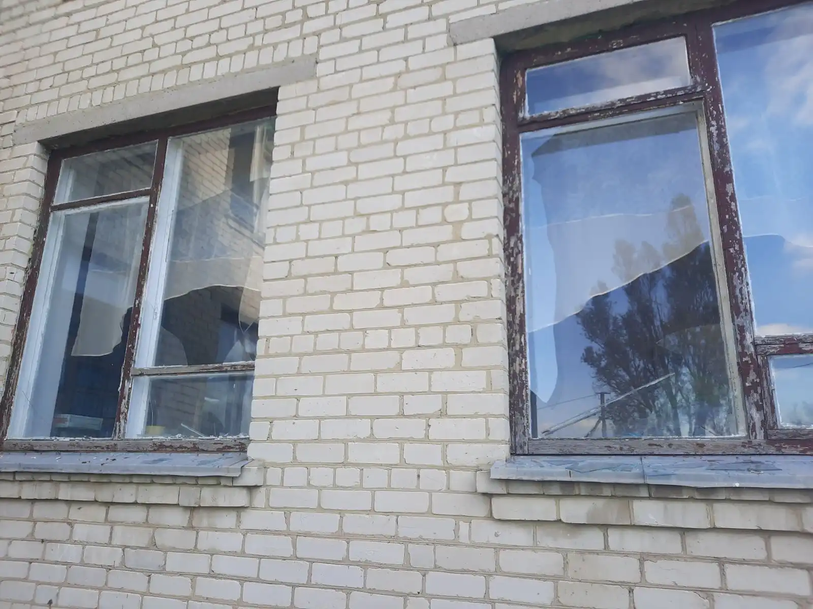 У ліцеї на Кіровоградщині після російської атаки пошкоджені 18 вікон: як навчаються діти