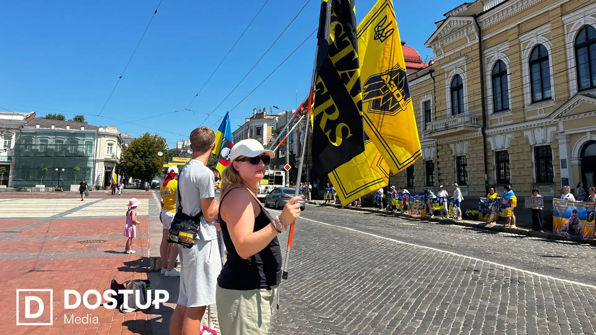 Акція на підтримку полонених і зниклих безвісти військових відбулася у Кропивницькому