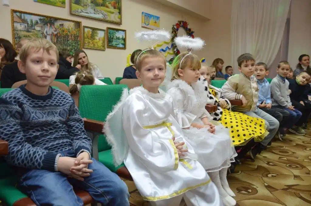 спецшкола в Новомиргороді