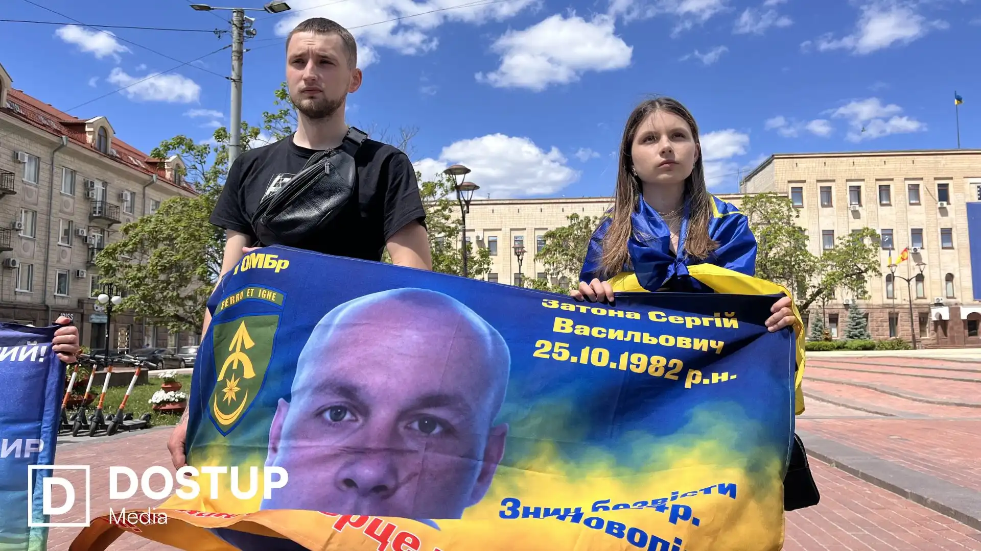 "Не мовчи! Полон вбиває!": щотижнева акція відбулася у центрі Кропивницького