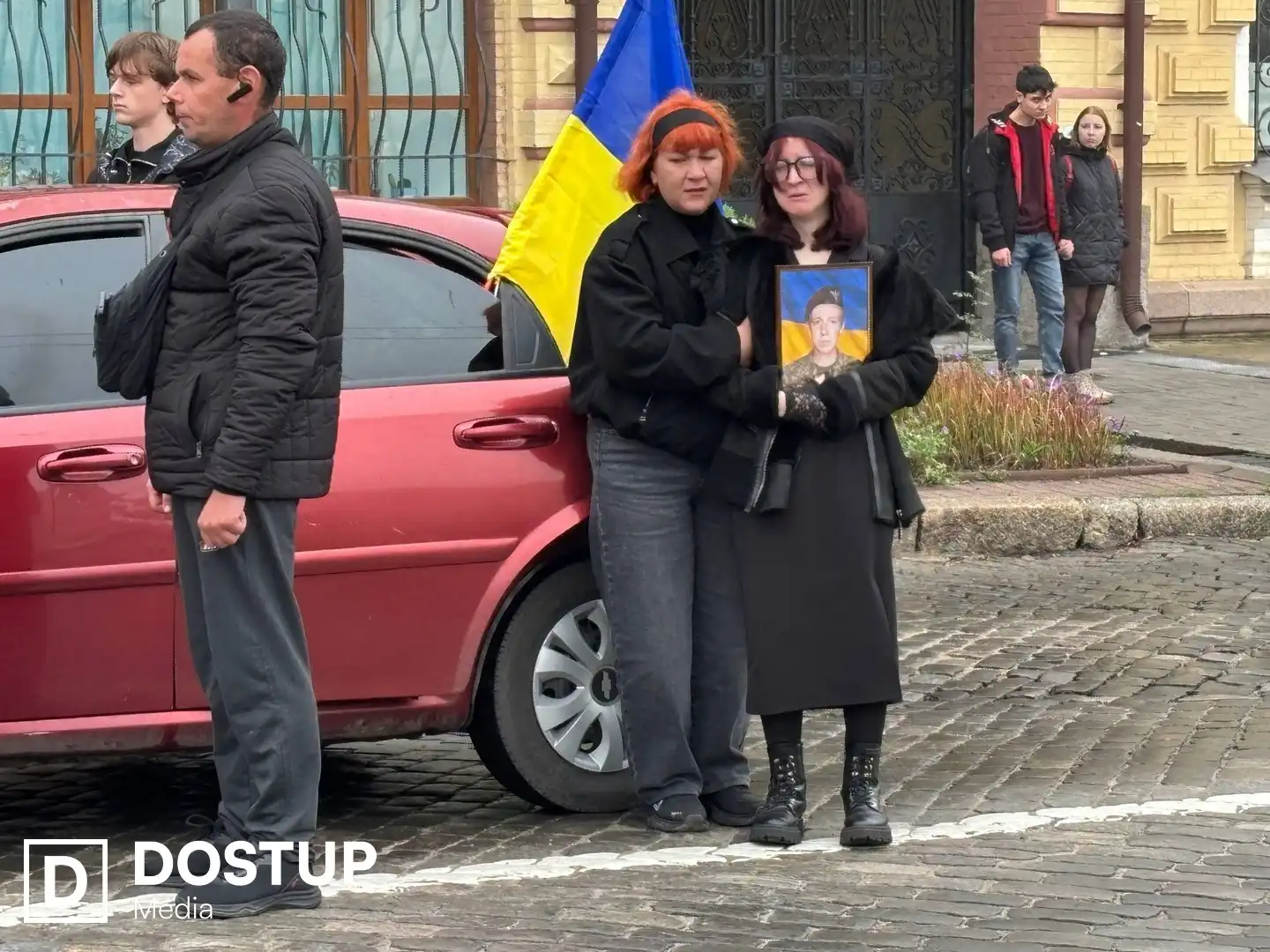 Рідні загиблого військового Олега Гудзенка у Кропивницькому