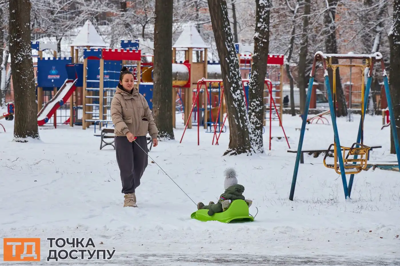Морозні ранки у Кропивницькому створюють неповторні пейзажі для фотозйомки.
