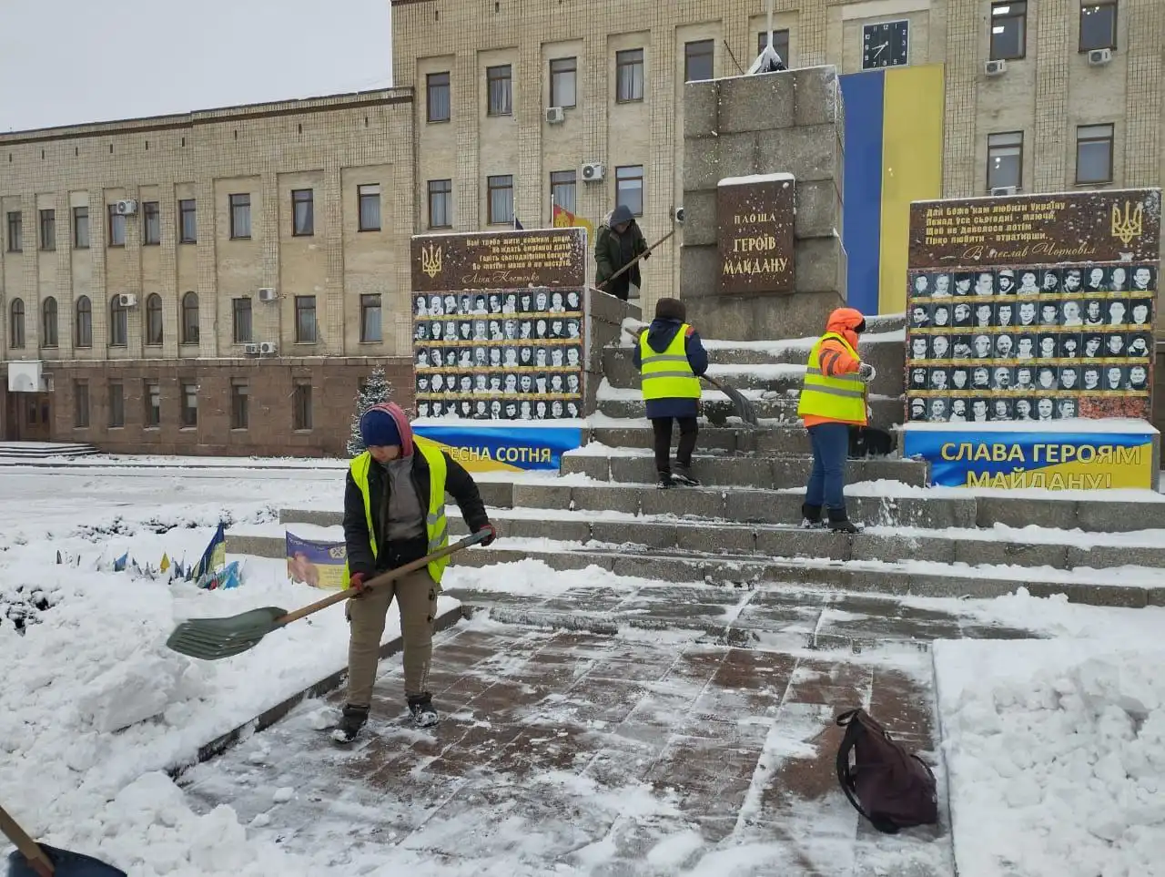 прибирання снігу у Кропивницькому