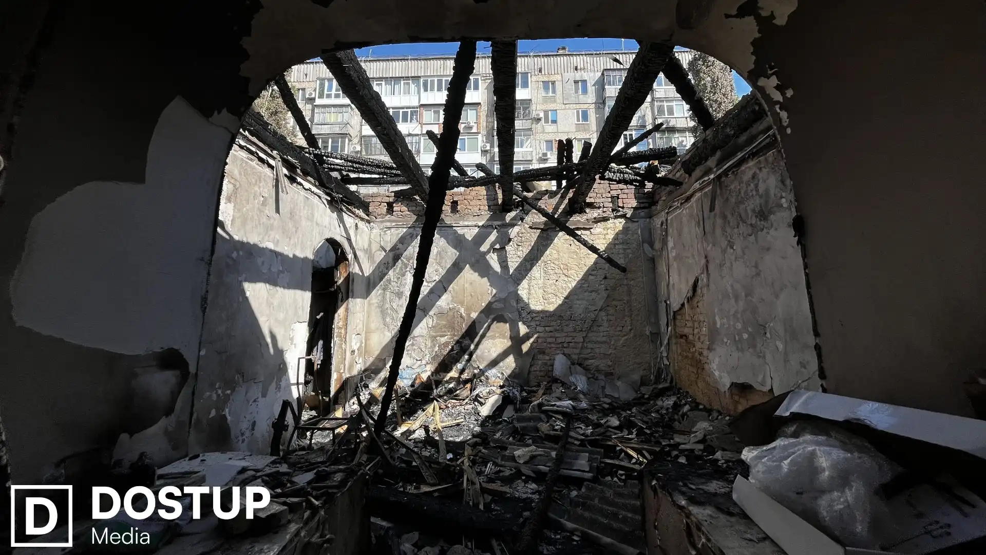 “Немає нічого. Все вигоріло”: історія Миколи Литвина, чия квартира згоріла під час пожежі у Кропивницькому