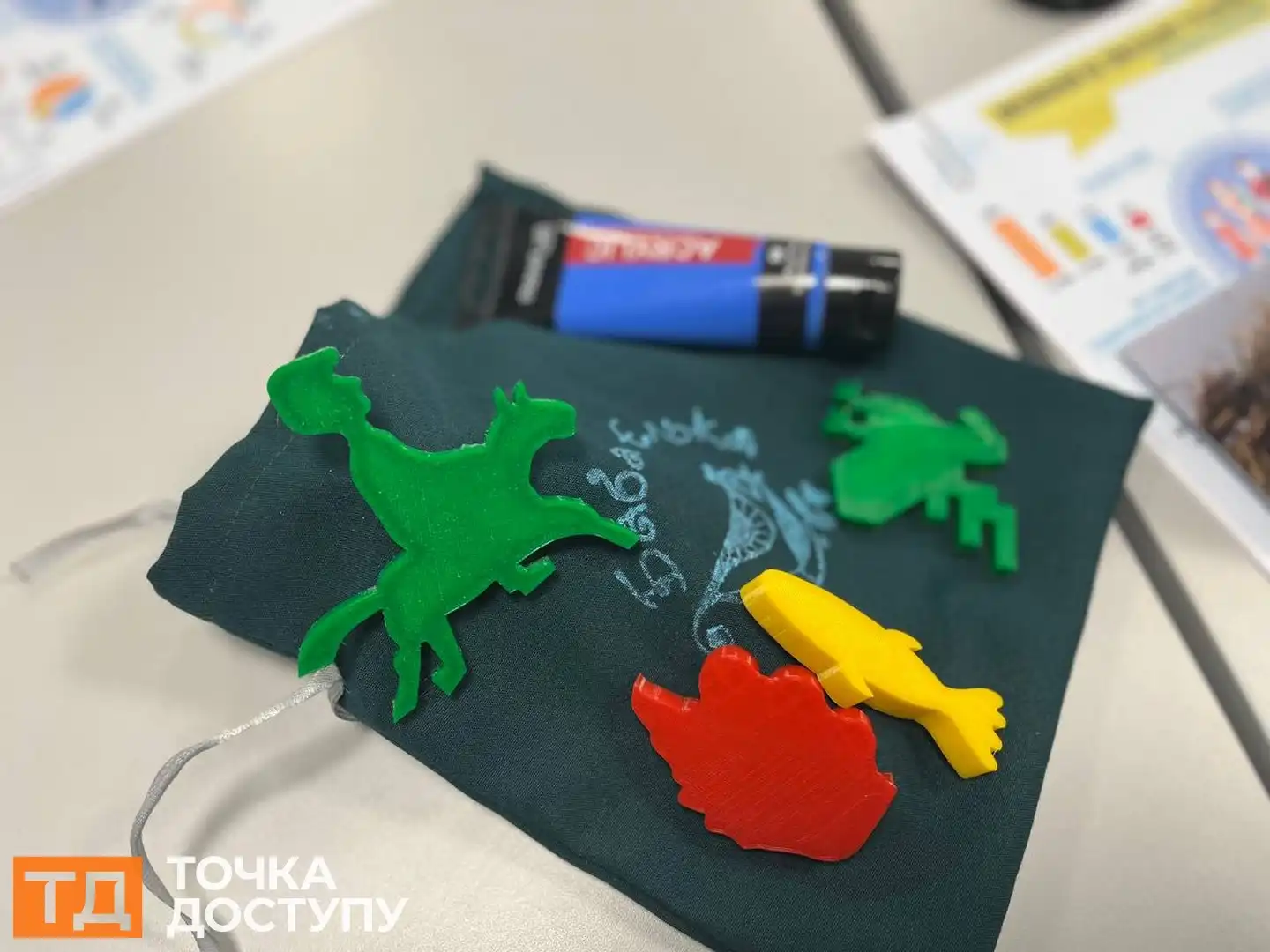 “Скринька Баби Єльки”: у Кропивницькому створили освітній набір про історію рідного краю для дітей