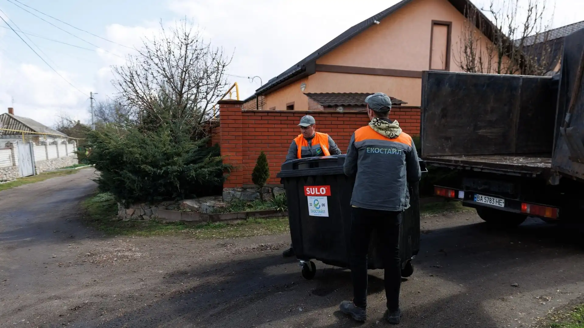 У приватному секторі Кропивницького встановили ще 180 контейнерів для сміття  