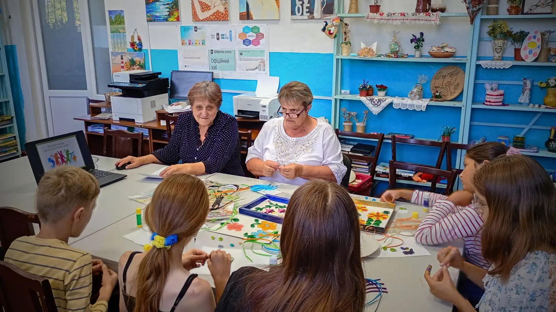 “Ми не закрились, бо це про нас” — інтерв’ю з музейниками та бібліотекарями сіл Кіровоградщини
