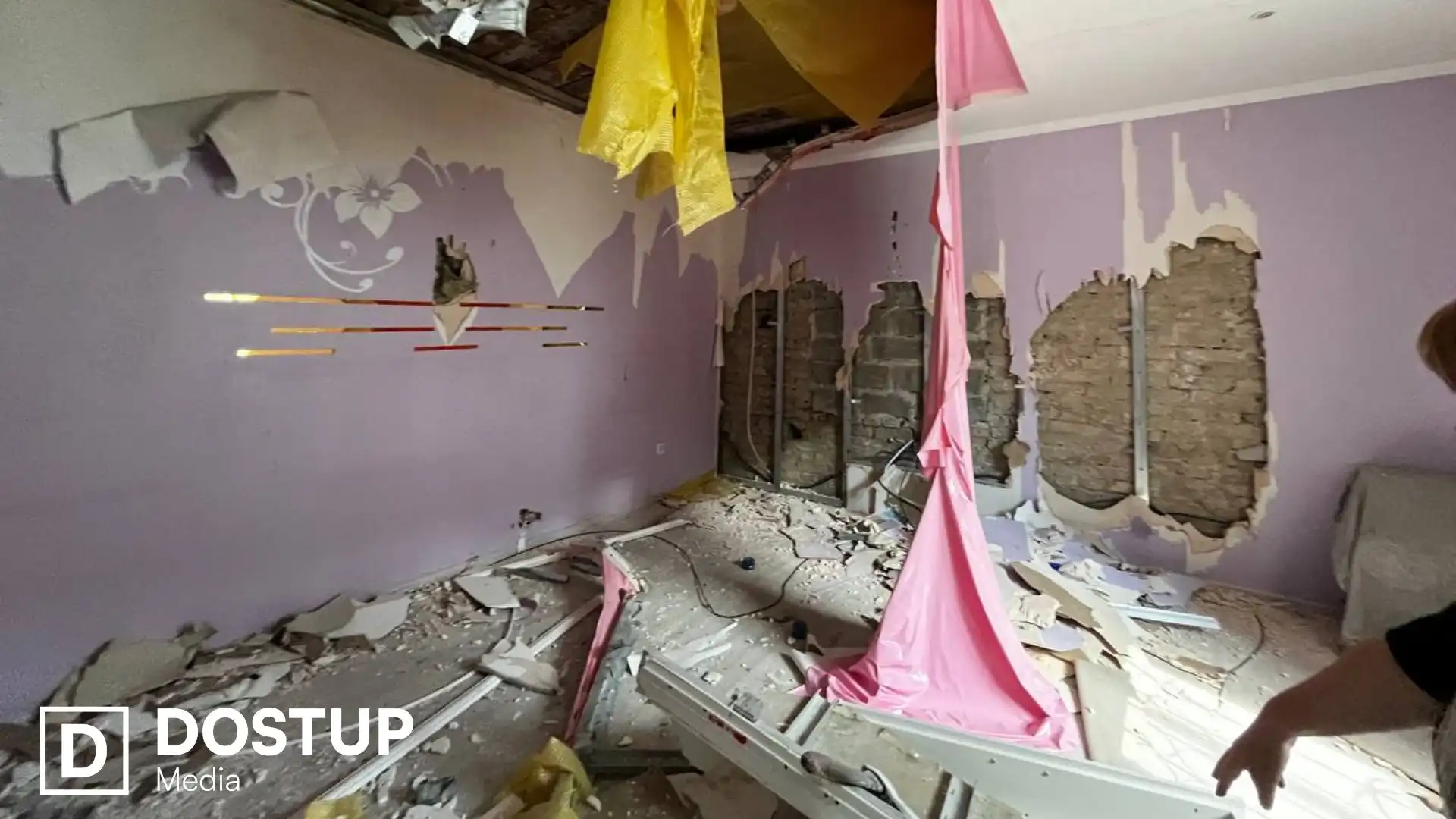 Без світла, газу і даху: будинок після пожежі на Ковалівці у Кропивницькому не відновлюють