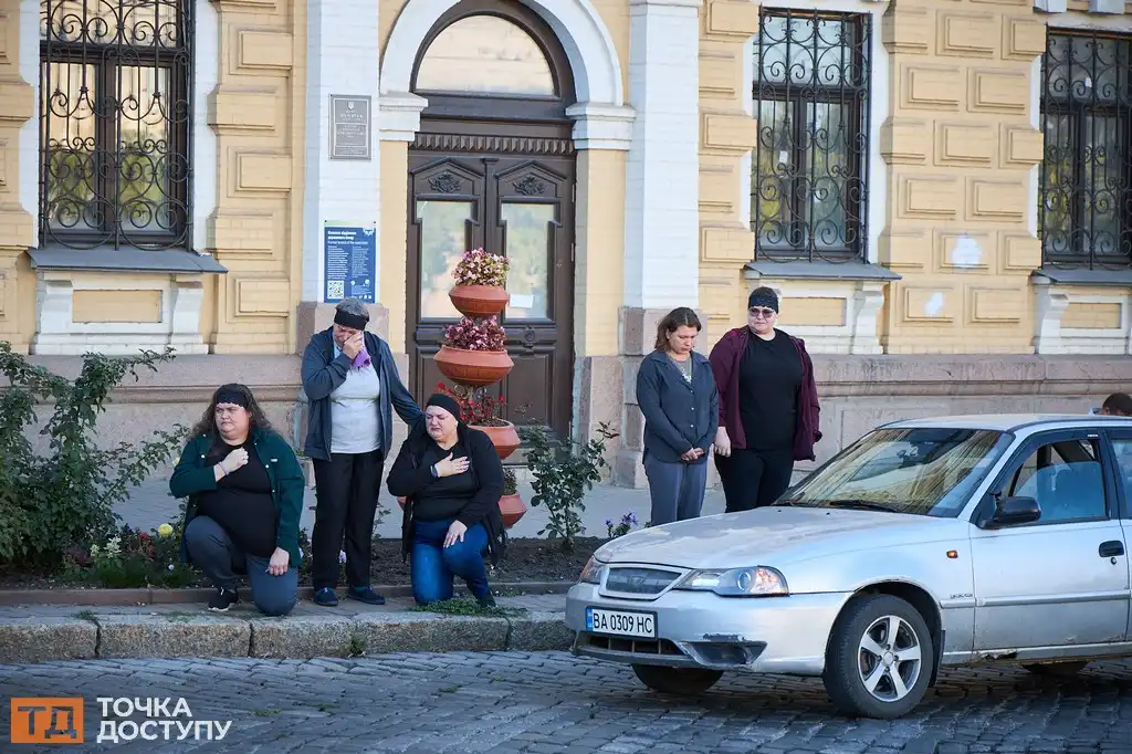 У центрі Кропивницького попрощалися з захисником