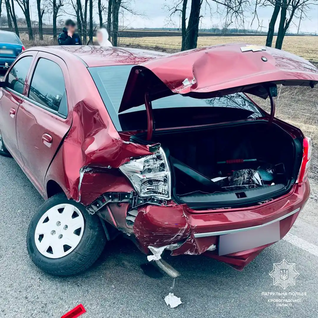 Mercedes і Chevolet зіткнулися у ДТП в Кіровоградській області