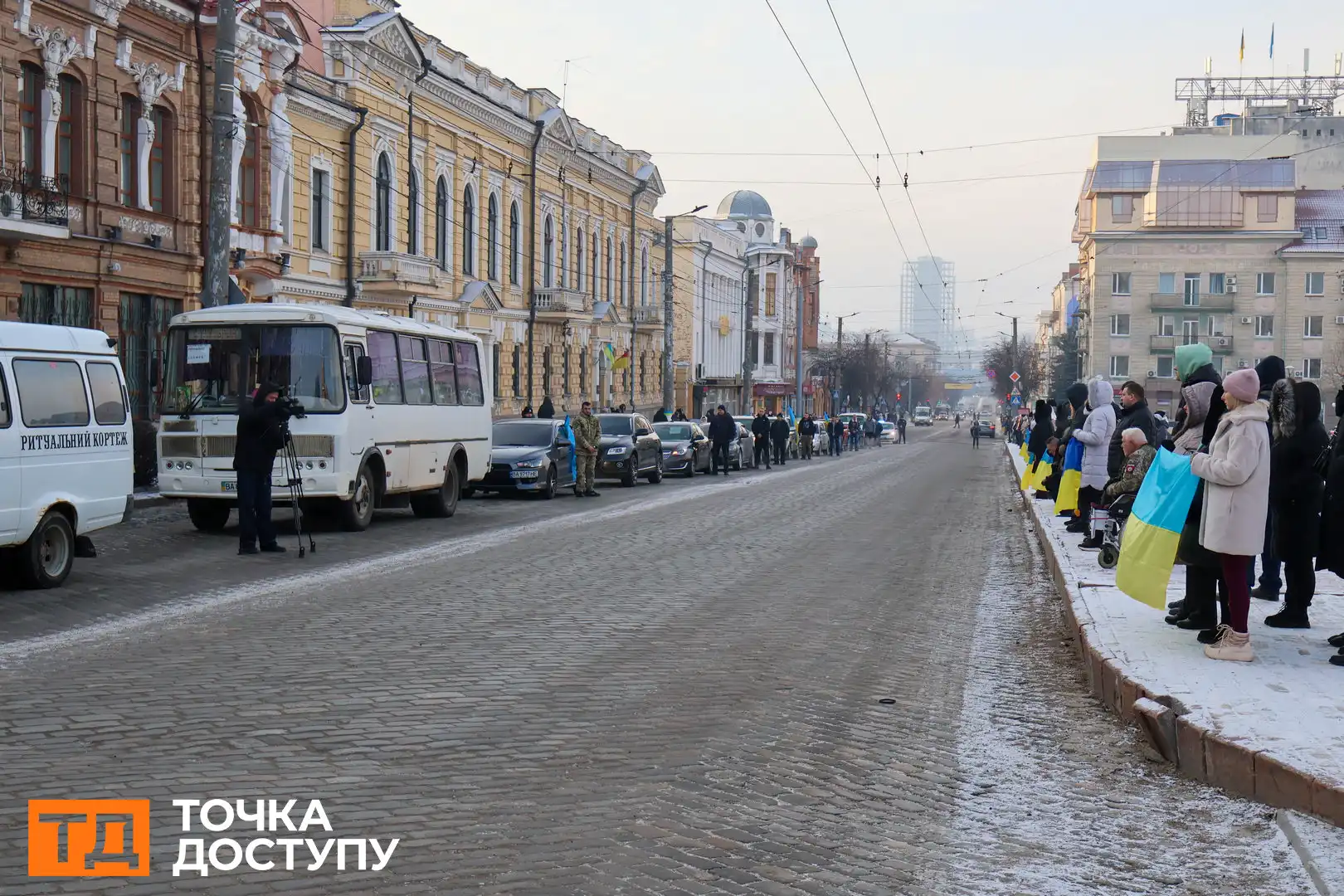 Попрощалися з військовими в центрі Кропивницького