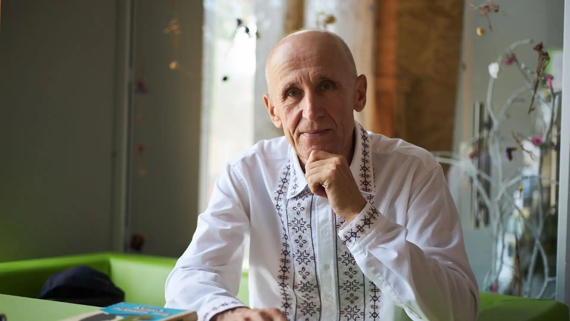 Письменники Кропивницького: хто вони, що пишуть і які книжки радять