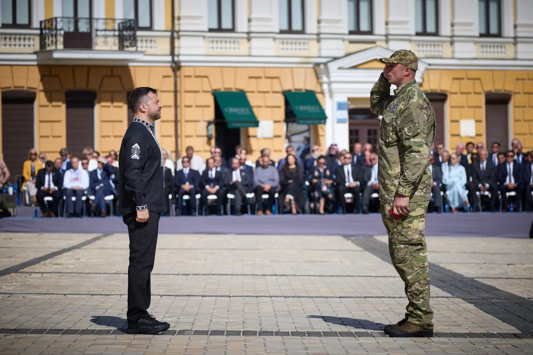 Вручення відзнаки