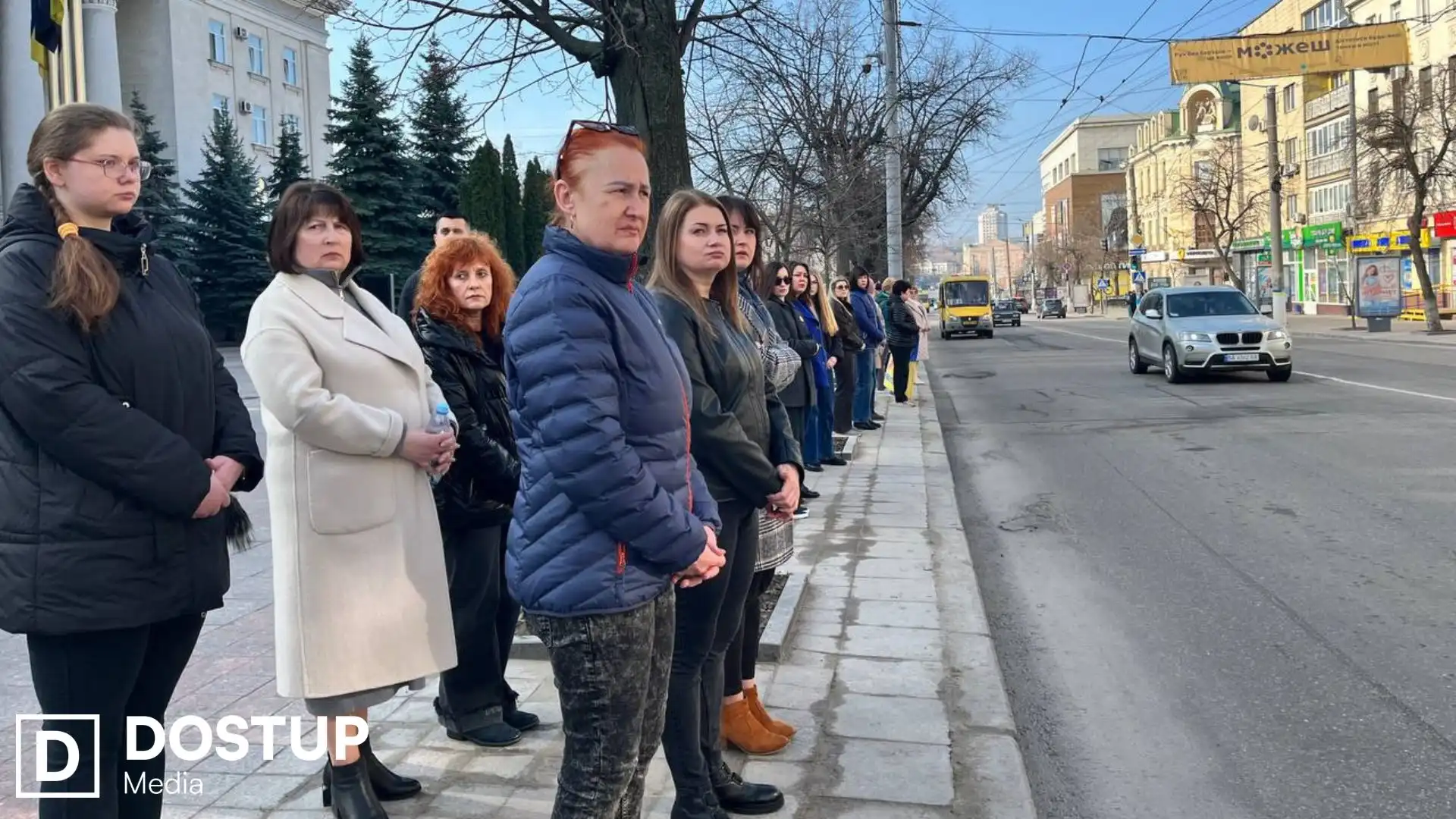 У Кропивницькому попрощалися з двома військовими: містом проїхав траурний кортеж