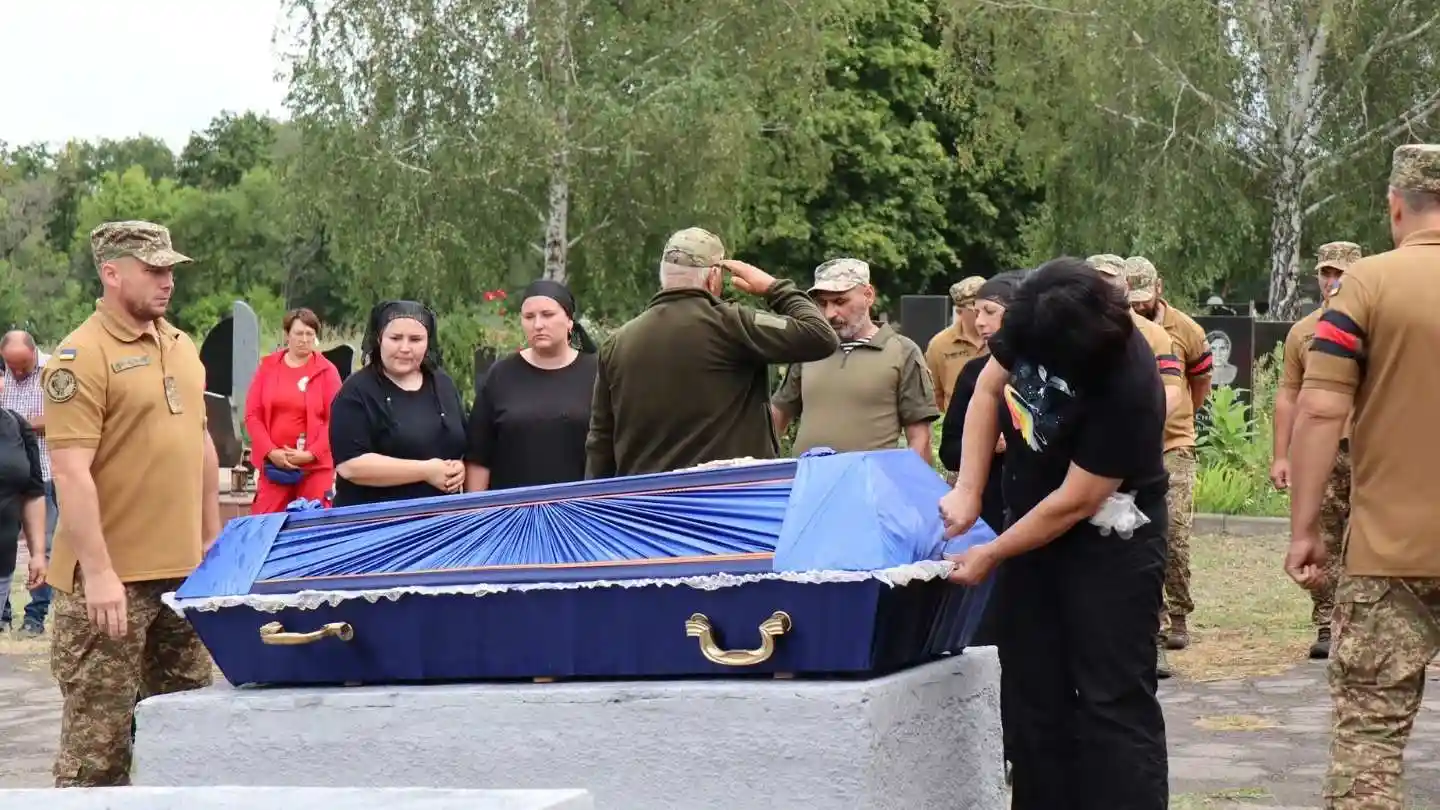 З військовим Сергієм Марцинкевичем попрощалися в Онуфріївській громаді