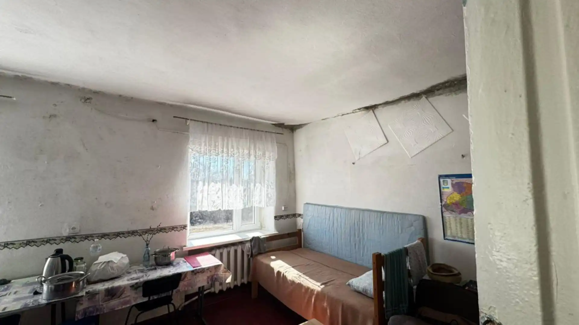 У Помічній у житлі для переселенців знайшли плісняву та грибок: що каже голова громади