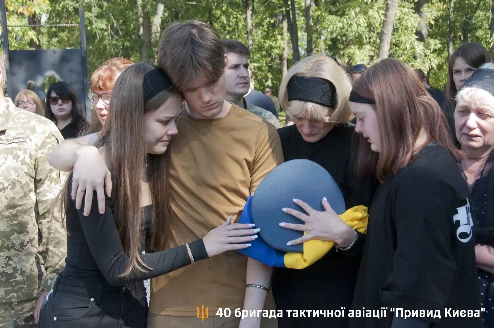 Фото повітряного командування “Центр”