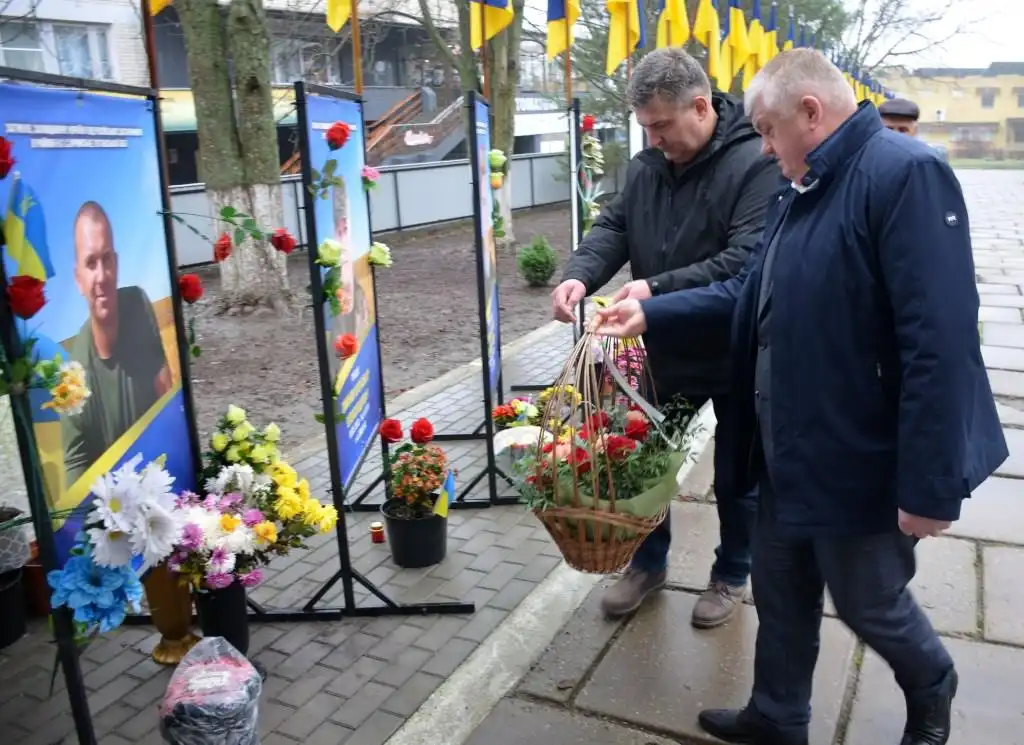 Юрій Дрозд відвідав Алею пам'яті