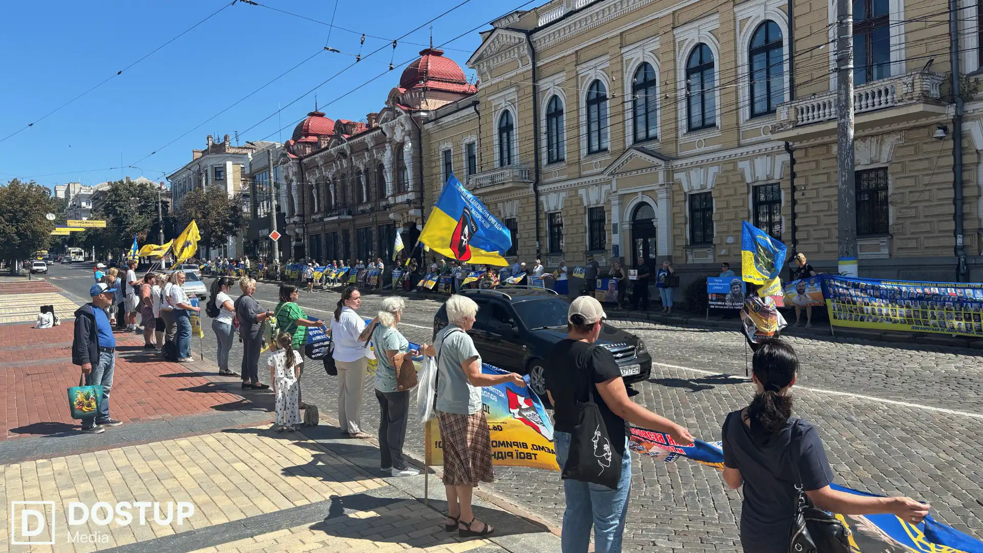 Щонедільна акція "Не мовчи! Полон вбиває!" у Кропивницькому