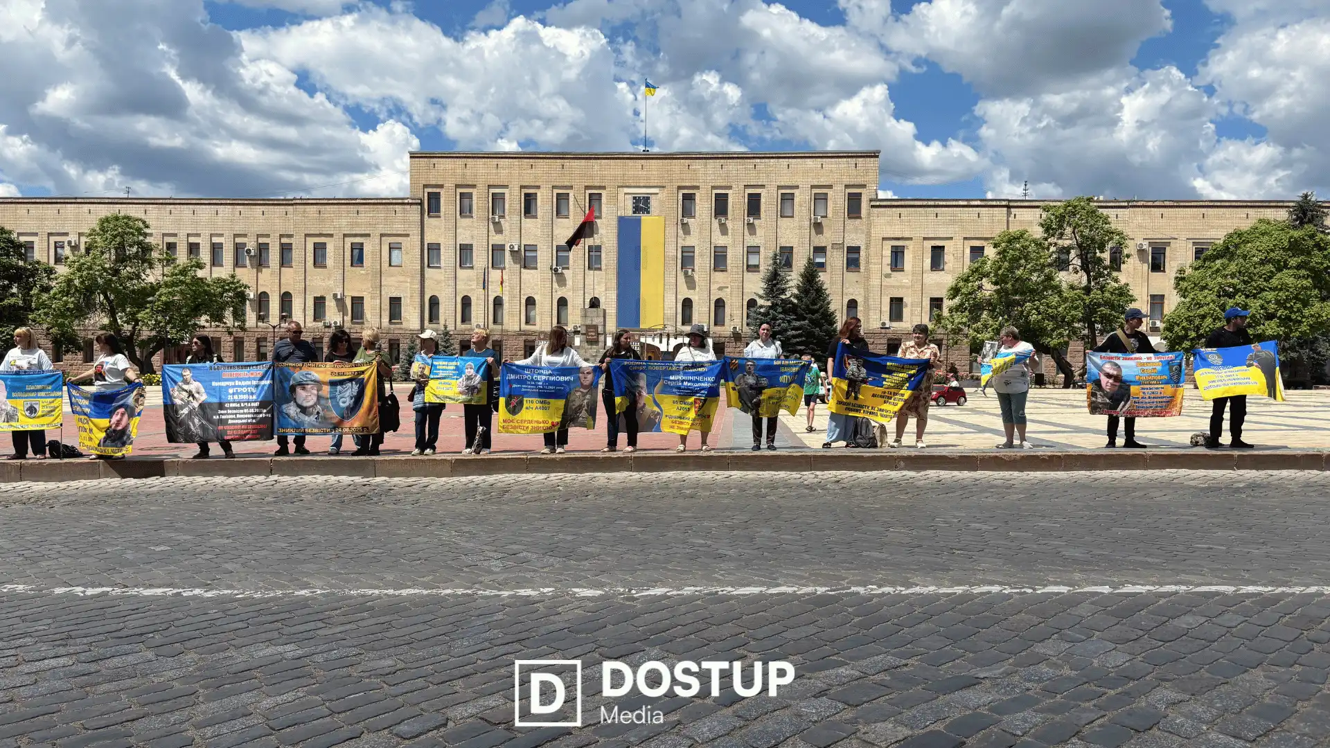 Акція "Не мовчи! Полон вбиває" у Кропивницькому