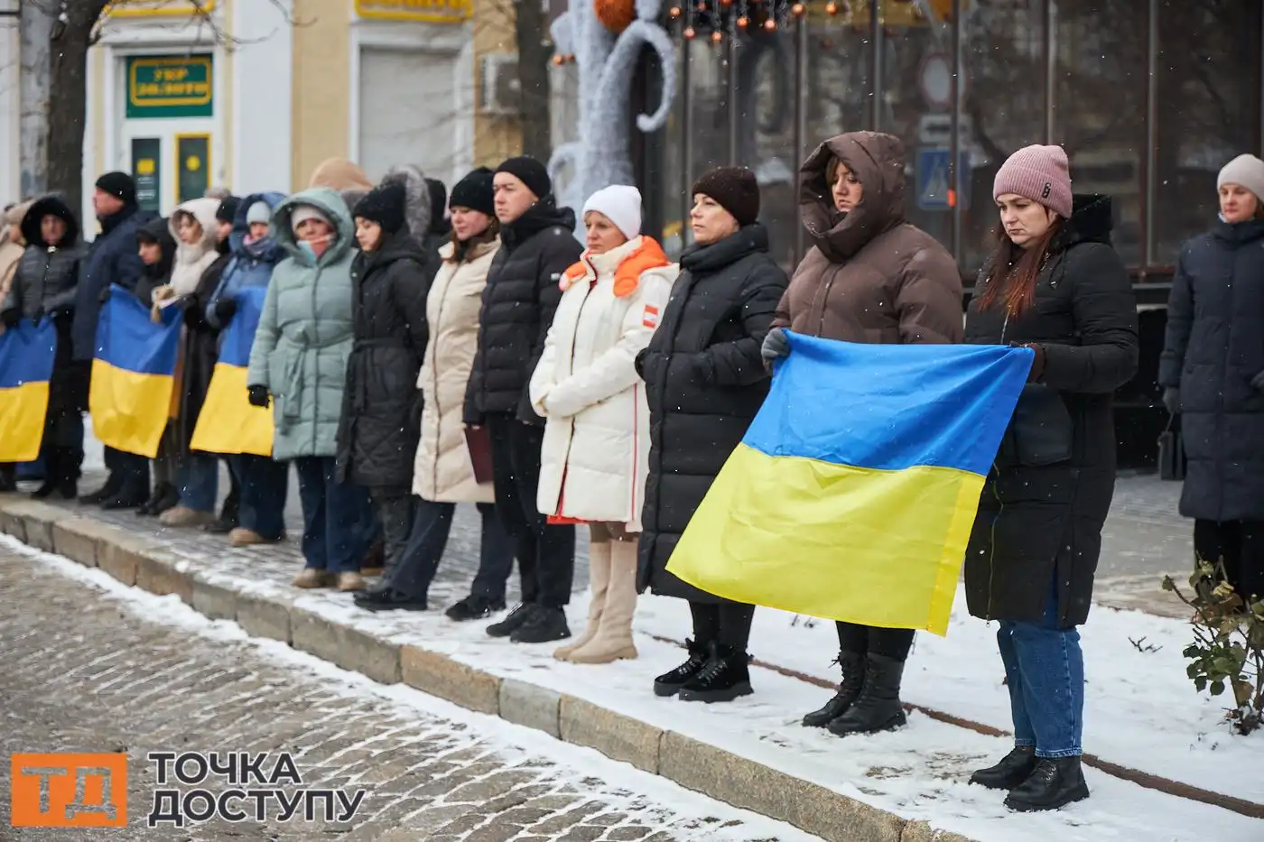 У Кропивницькому прощання з героєм пройшло з військовими почестями.