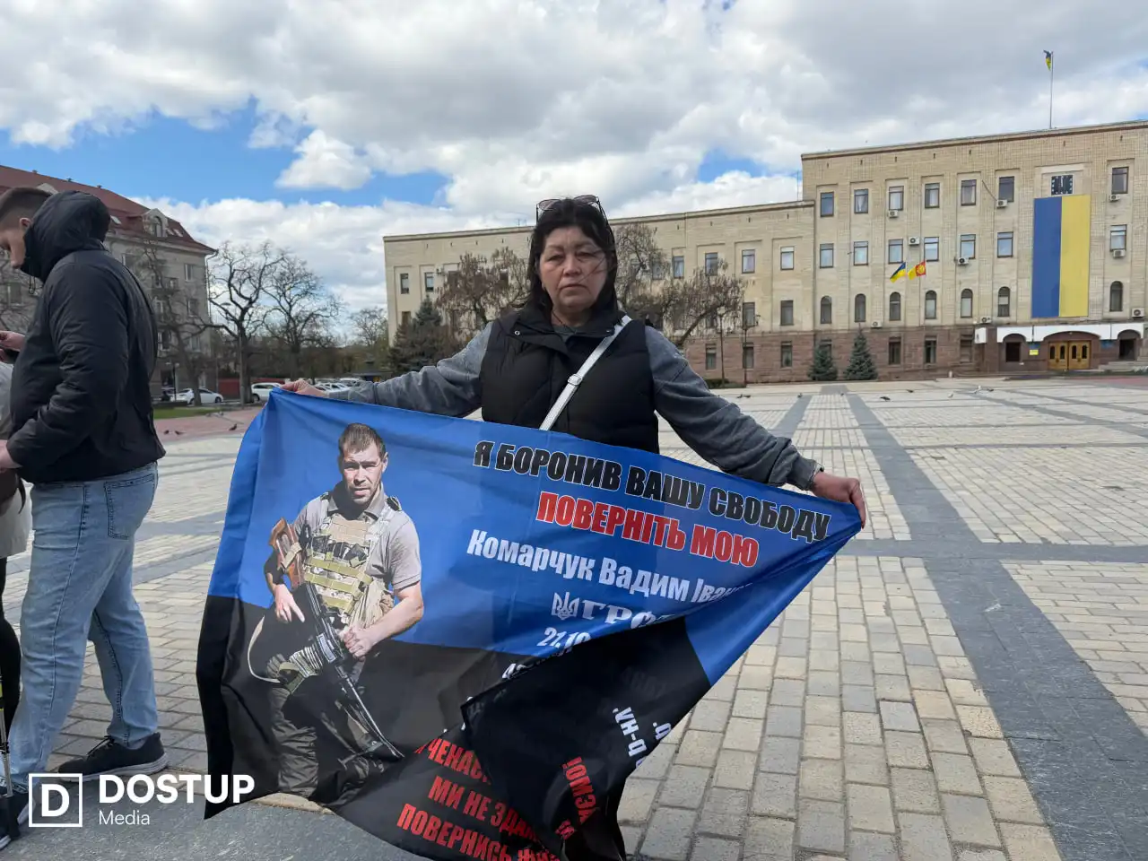 Тетяна шукає свого сина — 39-річного Вадима Комарчука