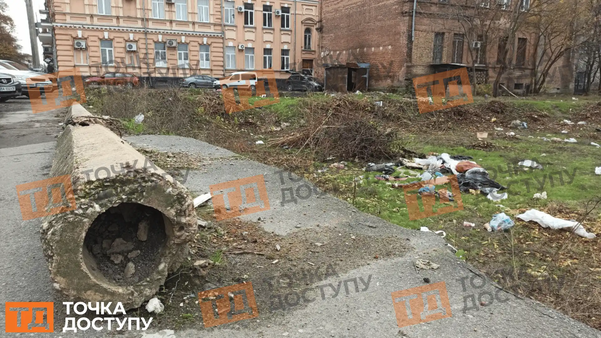 чому на ділянці біля ДРАЦС у Кропивницькому нічого не будують