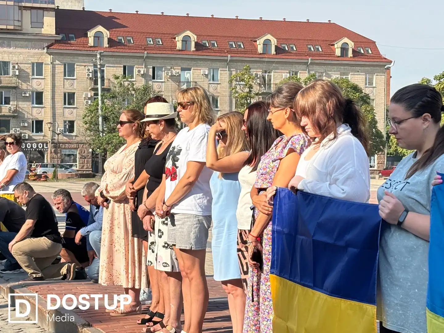 Кропивничани попрощалися з найгвардійцем Романом Слюсарем