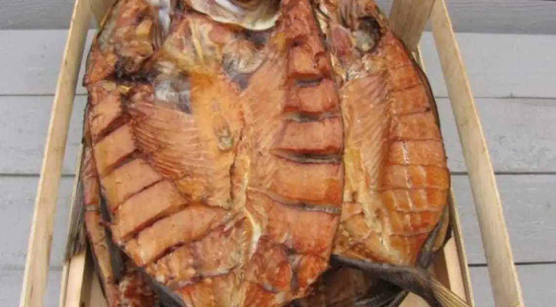 У 27-річного жителя Кіровоградщини підтвердили ботулізм після того, як їв копчену рибу фото 1