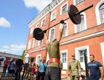 Військовослужбовці в Кропивницькому провели патріотичні змагання (ФОТО) фото 1