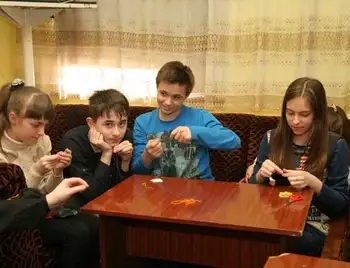  Кіровоградських школярів навчали мистецтву вишивання (ФОТО) фото 1