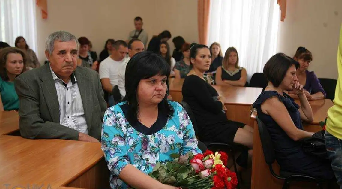У Кіровограді роздали відзнаки родинам загиблих в АТО бійців (ФОТО) фото 1