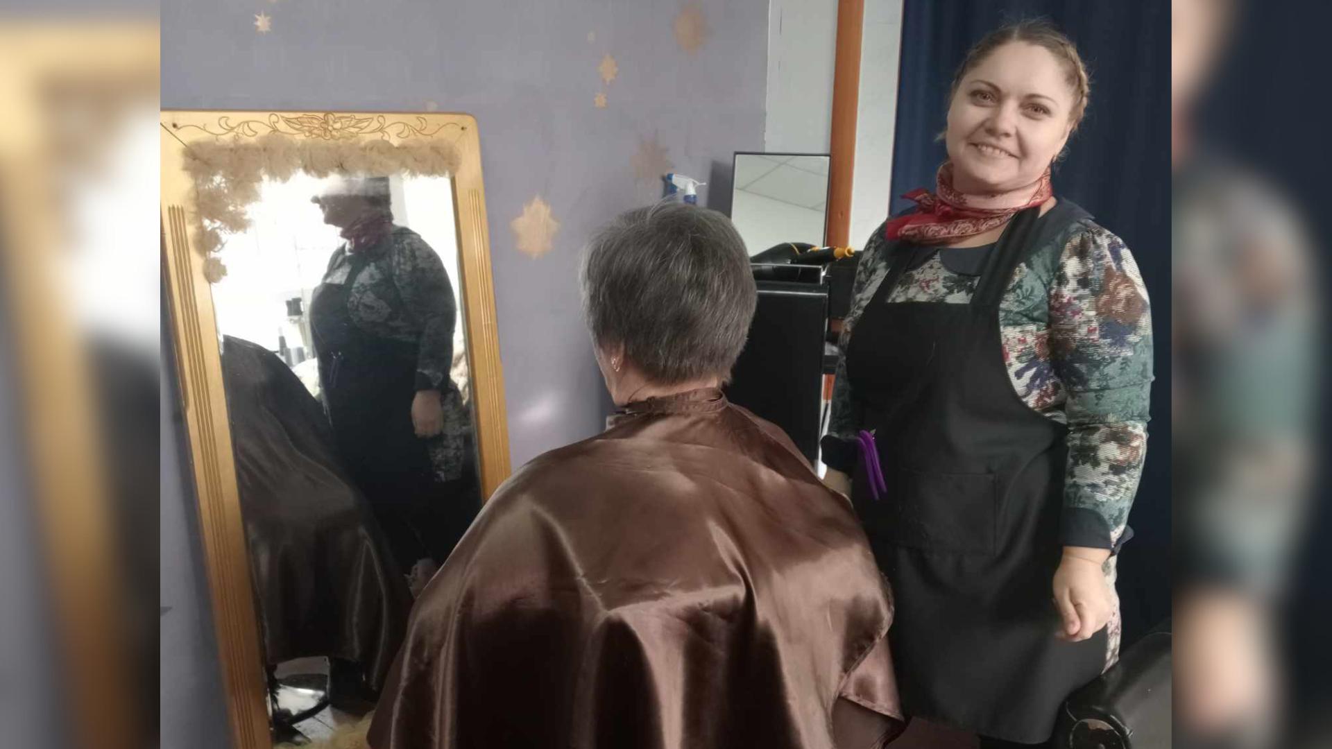 Соціальна перукарня в Приютівці